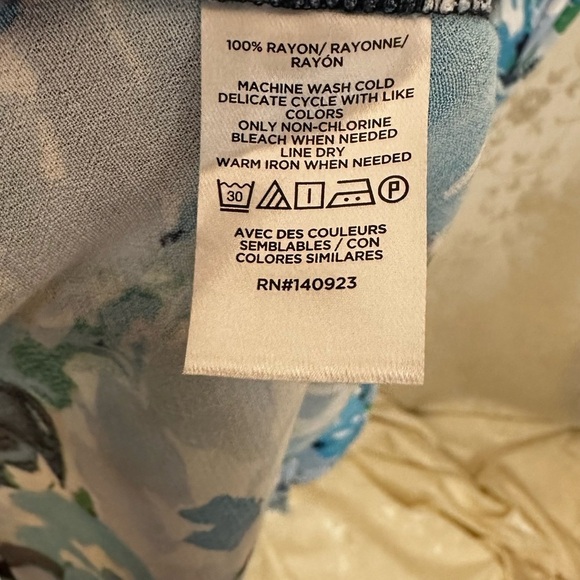 LOFT Outlet Blue Floral Puff-Sleeve Midi Dress Women’s Size 8P (Petite) - Picture 6 of 9